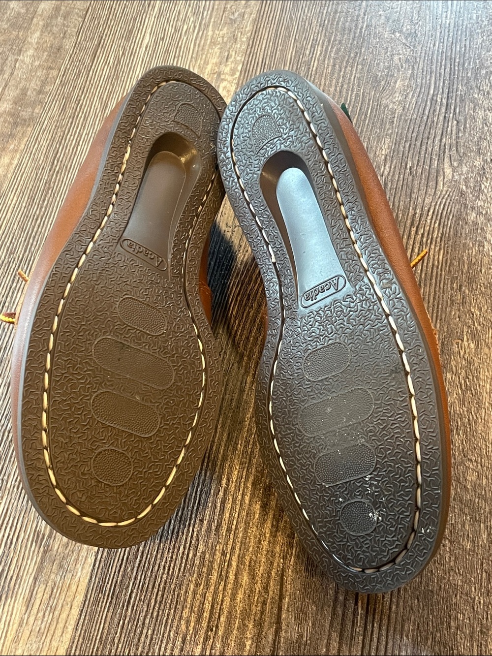 Eastland Classic Women’s Brown Leather Boat Shoes - Picture 6 of 6